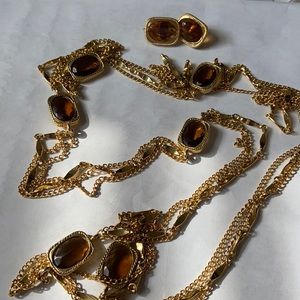 Vintage Sarah Coventry Necklace and Earrings